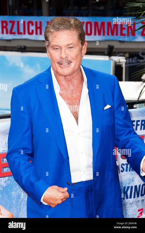 David Hasselhoff Baywatch Fotos Und Bildmaterial In Hoher Auflösung Alamy