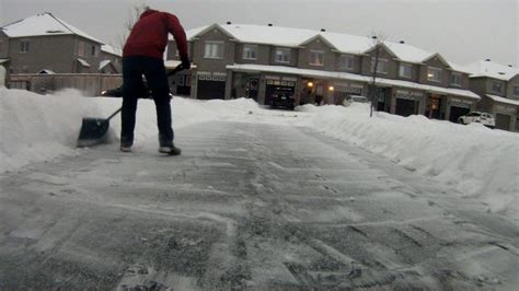 Efficient Way To Shovel Driveway Under 4min 30sec Including Snow From