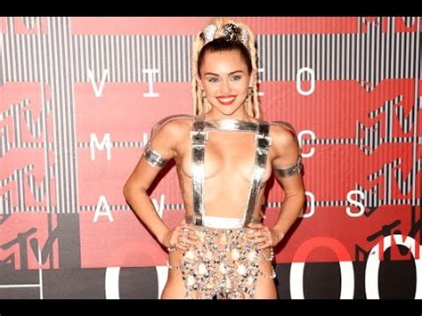 Miley Cyrus Shocks With Her Outfit At MTV VMA YouTube