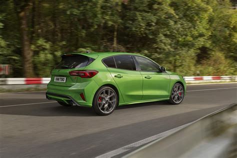 2022 Ford Focus St Price And Specs Carexpert