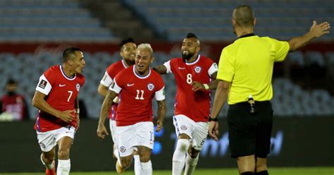Consiga nuestros pronósticos y sigue el resultado de tus apuestas en directo del partido chile vs. Conmebol libera audio del VAR durante partido entre Chile ...