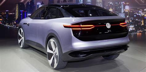 Volkswagen Id Crozz Concept Electric Coupe Suv Unveiled Photos 1