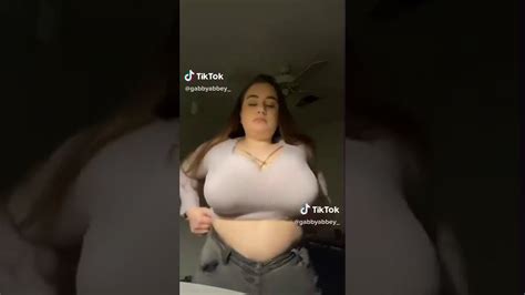 Big Boobs Bounce Tik Tok Girl Huge Nipple Youtube