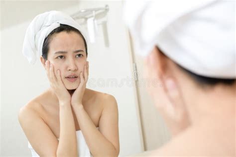 Problem Skin Concerned Young Asian Women Popping Pimple On Cheek While