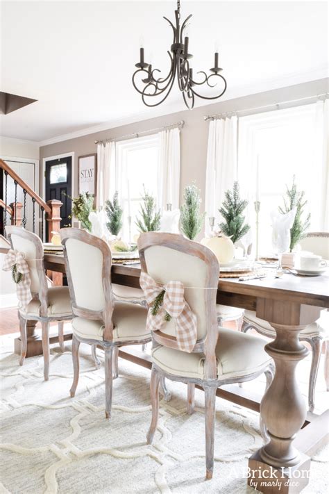 Gorgeous Dining Room Decked Out In Transitional Fall To Winter Holiday