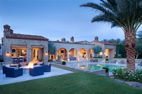 Italian Mediterranean Style Villa Estate La Quinta California8