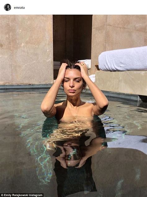 Emily Ratajkowski Bathes Topless In Swimming Pool Snap Daily Mail Online
