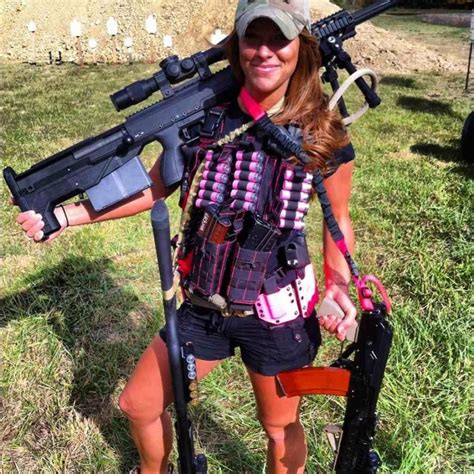 Girls With Guns Rifles Womens Shooting Badass Women Guns And Ammo