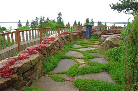 40 Brilliant Ideas For Stone Pathways In Your Garden Garden Stepping