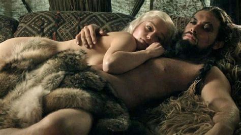 Emilia Clarke Revela Que Fue Presionada Para Grabar Escenas De Desnudos