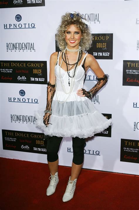 See more ideas about madonna 80s, madonna, 80s costume. '80s Madonna | Celebrities Wearing the Same Halloween ...