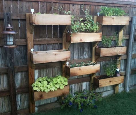Vertical Vegetable Garden Diy Gardening 2 Pinterest
