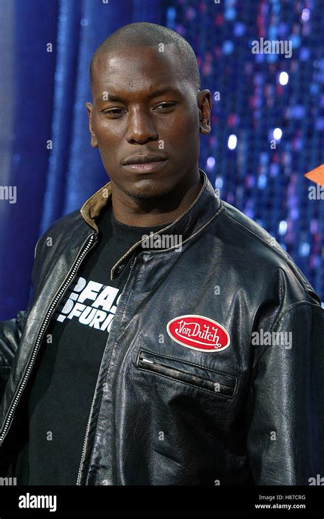 Tyrese Gibson 2003 Mtv Movie Awards Arrivals Shrine Auditorium Los Angeles Usa 31 May 2003 Stock