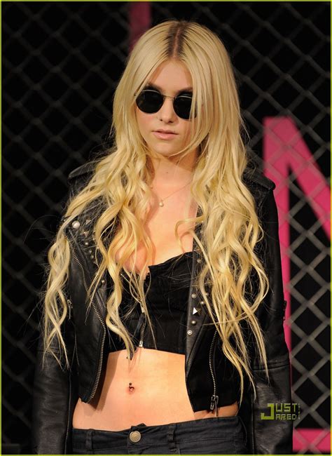 Taylor Momsen Launches The Material Girl Line Photo 2471156 Taylor