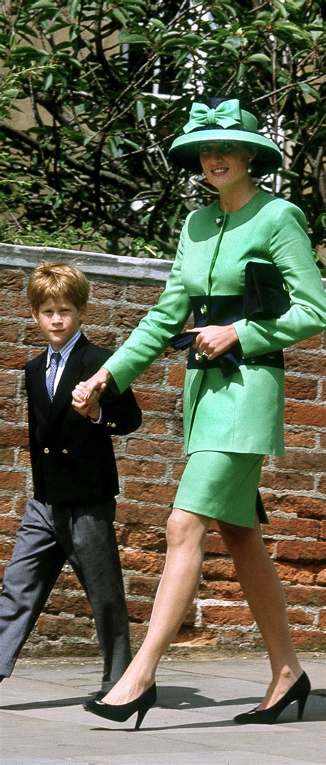 Princess Diana A Style Icon Through The Ages National Globalnewsca