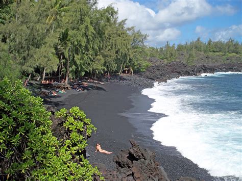kehena black sand beach after the rains just to let all … flickr