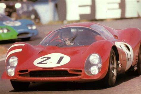 Ferrari 330 p3 24h le mans 1966 #27 in 1:18 scale by bbr. Ferrari 330 P3 Racer #21 - 24 heures du Mans 1966