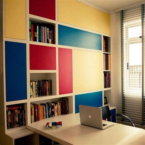 No olho da outra pessoa. Casa Aberta - o escritório do @lucasravila teve inspiração em Mondrian. | Design di interni ...