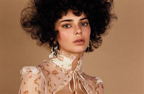 The Kendall Jenner And Vogue Afro Controversy Explained Aol