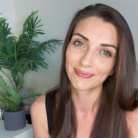 @KarlaMeadowsOfficial