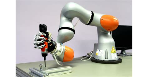 Intelligent Robot Arms Research Equipment And Facilities