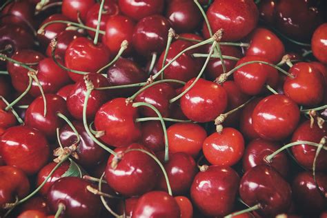 These Cherries Pack A Medicinal Punch John Douillards Lifespa
