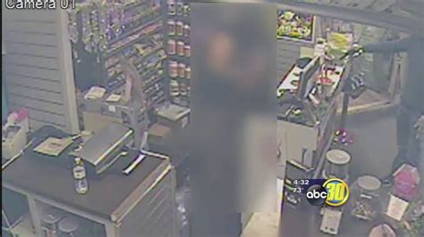 Police Asking For Publics Help In Identifying 2 Armed Robbery Suspects Abc30 Fresno