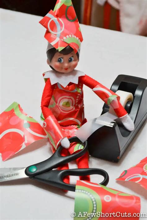 20 Easy Elf On The Shelf Ideas For Busy Parents That Require No Prep