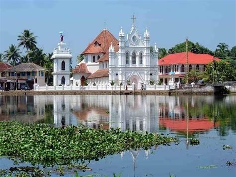 Alleppey Or ‘alappuzha Is Among The Most Coveted Tourist Destinations