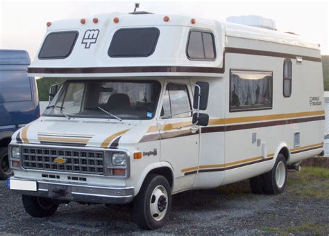 Chevy One Ton Dually Motorhome Chevy Van Classic Campers Camper Caravan