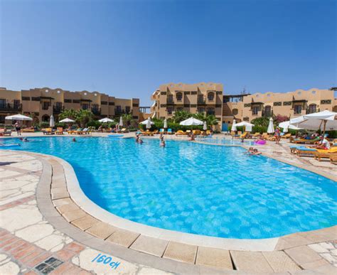 Das mit fünf sternen in der landeskategorie prämierte three corners rihana inn finden sie in malerischer lage inmitten des naturschutzgebietes an der küste vor el gouna. Three Corners Rihana Inn (El Gouna, Egypte) - foto's ...