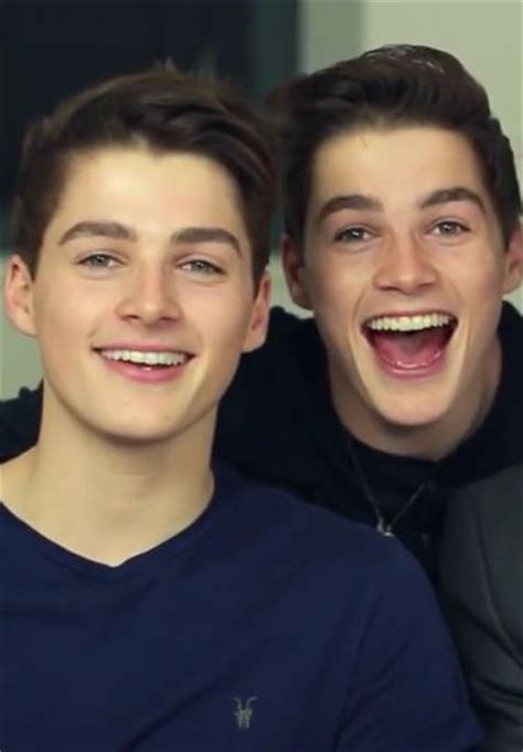 Jack And Finn Harries The Harries Twins Chicos Lindos Chicas Hombres