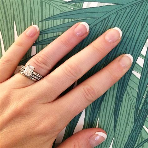 Color Street on Twitter: "Classic tips are so polished and ... They come in solid, glitter, design and french manicures.