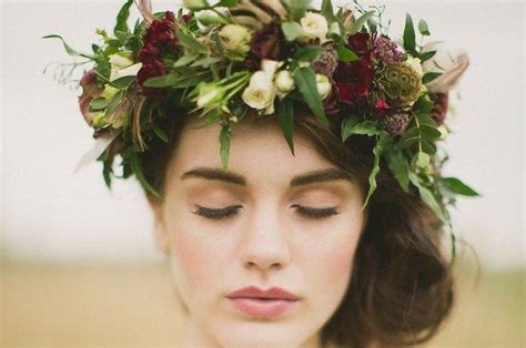 19 Gorgeous Floral Crowns For Fall Weddings Wedding Rainy Wedding