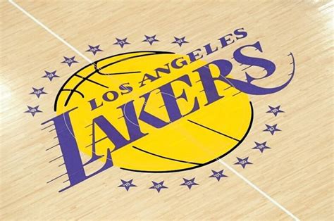 When Will They Add The 17th Star To The Lakers Court Logo Rlakers