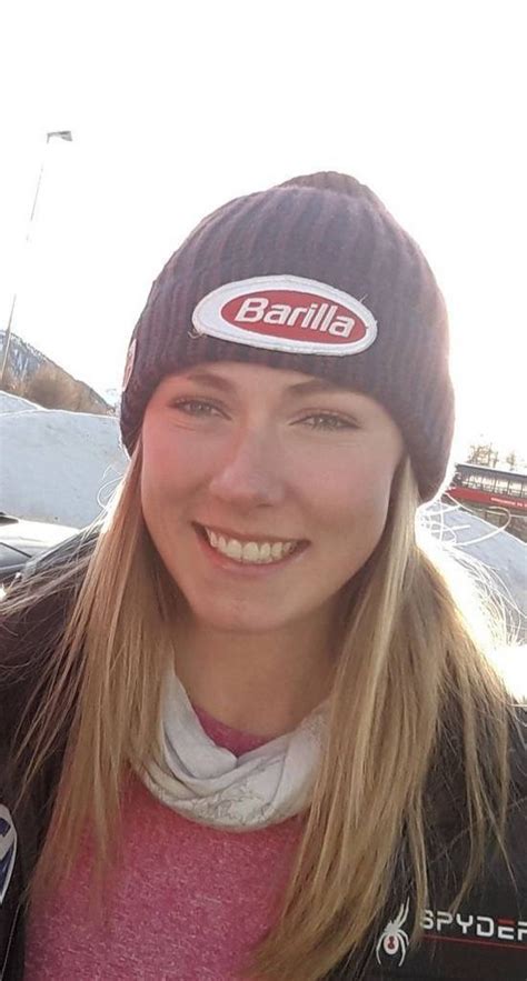 Skier Lindsey Vonn Skiing Skiing Vs Snowboarding Mikaela Shiffrin Beautiful Athletes