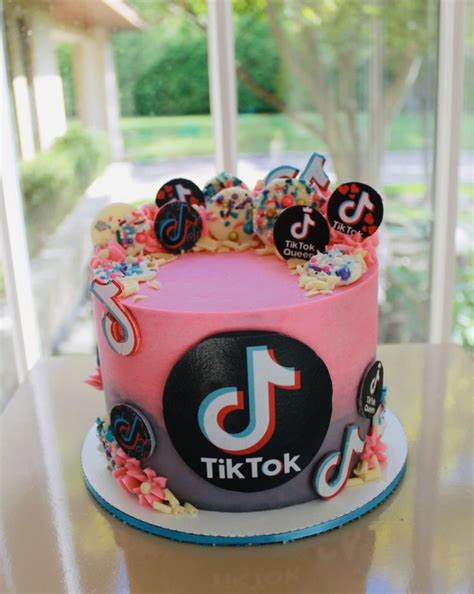 Tik Tok Cake Cake Cake Decorating Techniques Cake Decorating