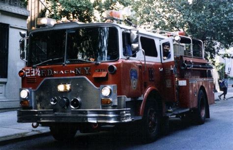 Fire Engines Photos Fdny Engine 23 Mack Midtown