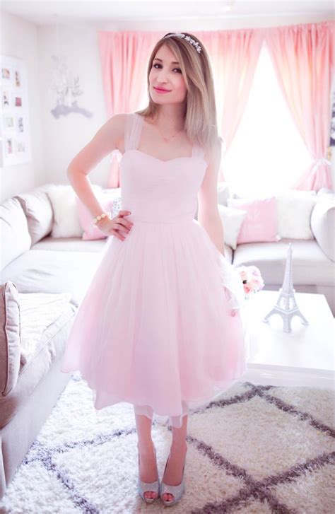 The Best Staples For Your Girly Spring Wardrobe Tulle Outfit Beautiful Outfits Girly Fashion