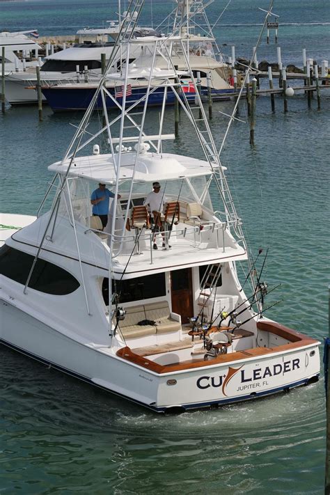 Pin By Dan Snyder On Fishing Boats Sport Fishing Boats Offshore