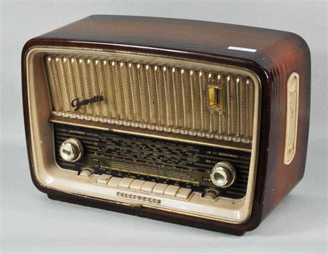 31 German Telefunken Gavotte Shortwave Radio