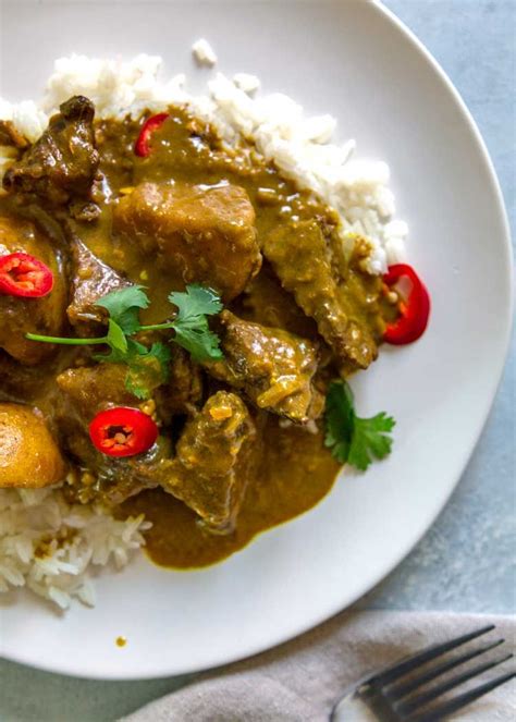 This Coconut Beef Curry Stew Is A Delicious Creamy Sauced Beef Curry Without All The Waiting
