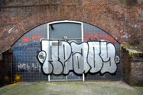 GRAFFITI AMSTERDAM | Graffiti, Sticker graffiti, Graffiti ...