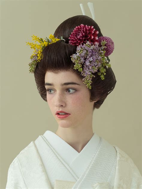 Japanese haircuts and hairstyles are very popular all over the world. 和装 着物 ／ japanese modern style Wedding Hairstyle | スタイル, 花嫁, 伝統