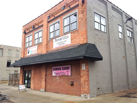 This will lead you to a video screen and your chosen veterinarian on the other side. West Side Pet Clinic opens on Niagara Street | Buffalo Rising