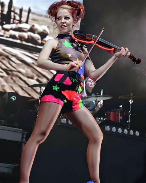 Lindsey Stirling Lindsey Stirling Female Musicians Lindsey