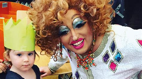 Exclusive Why Drag Queens Want To Read To Primary Pupils Tes News