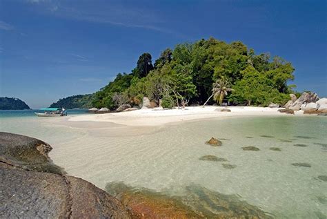 Dan ia adalah negeri kedua terbesar di semenanjung. Pulau Pangkor Destinasi Menarik di Perak - Tempat Menarik