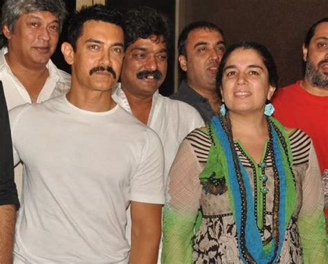 Aamir khan former spouse reena dutta. Aamir Khan With Childhood Love Reena First Wife ~ Hot Gossip