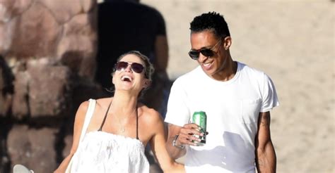 T J Holmes And Amy Robach Kiss While Enjoying Vacation In Mexico BlackSportsOnline